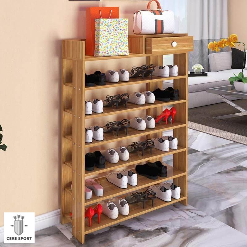 Dřevěný botník Figaro